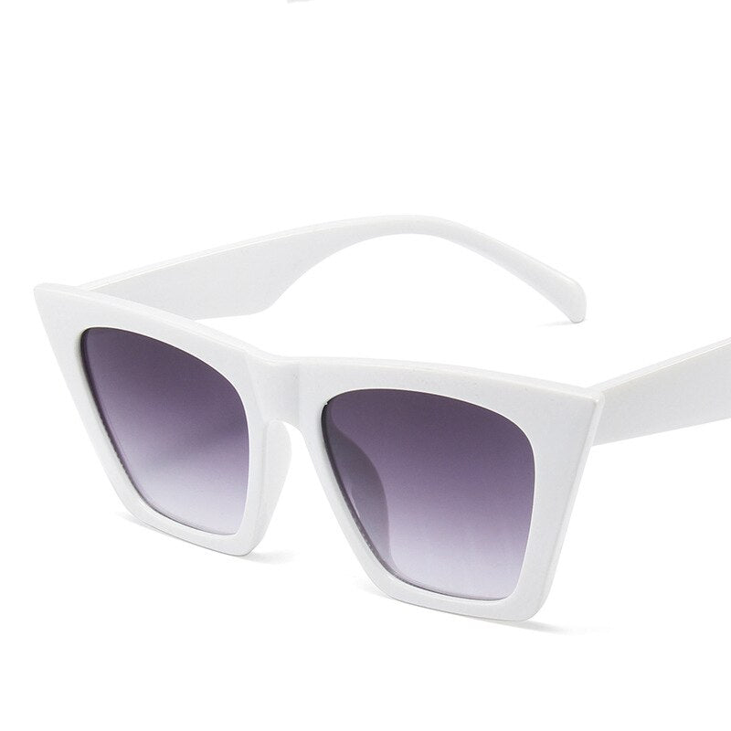 Fashion Vintage Oversized Cat Eye Sunglasses Women Luxury Brand Designer Sexy Lady Sun Glasses Travel Shades UV400