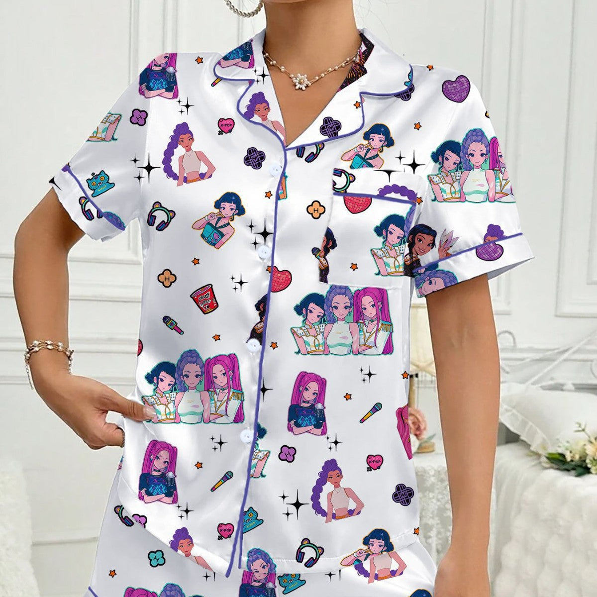 Kpop Girl Group White Printed Milk Silk Turn-Down Collar Two-Piece Sleepwear Set