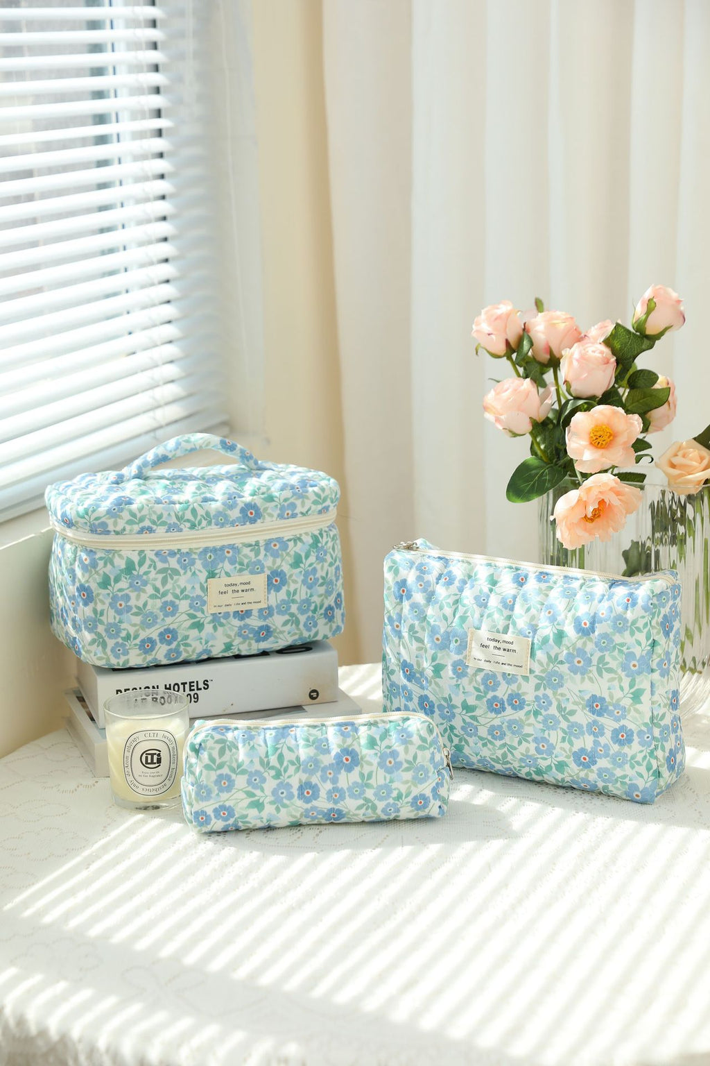 Storage Organizer Floral Quilted Makeup Bags Cotton Padded Cosmetic Bag Large Travel Toiletry Bag Women Zipper Wash Bag